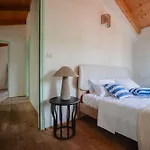 Lemarevita House In Skitaca