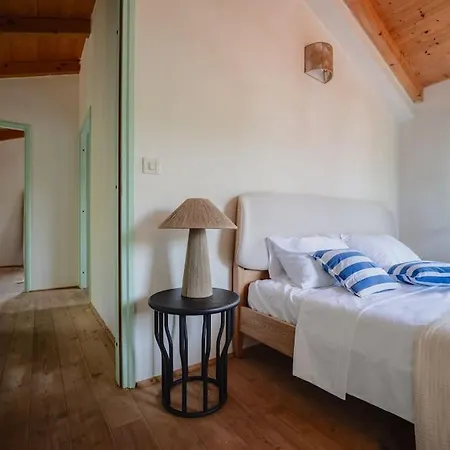 Lemarevita House In Skitaca